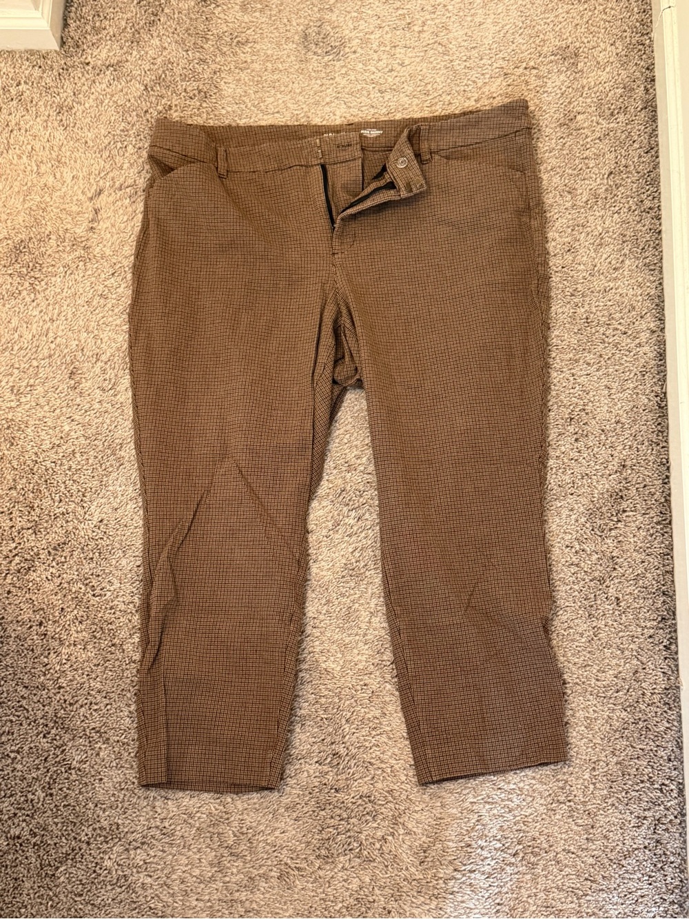 Old Navy High Rise Pixie Skinny Pants